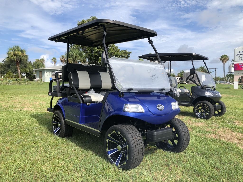 How Much Does an Evolution Golf Cart Weigh?
